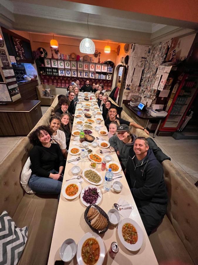 Second Home Hostel Стамбул Экстерьер фото